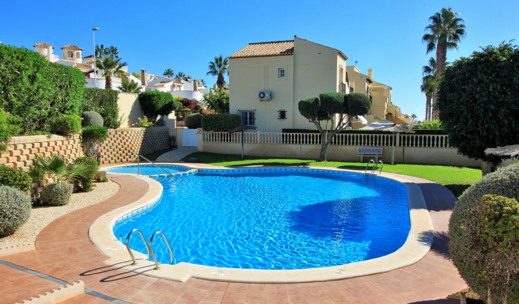 2 Bedroom 2 Bathroom Apartment in Villamartin