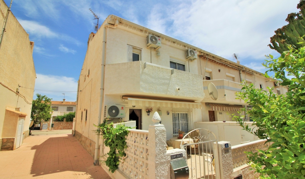 2 Bedroom 1 Bathroom Townhouse in Cabo Roig