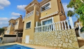 THK32-3144-2703, 3 Bedroom 3 Bathroom Villa in Villamartin