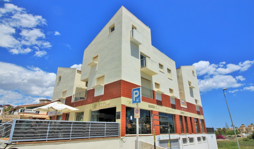 2 Bedroom 1 Bathroom Apartment in Villamartin