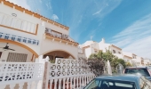 5-4726/3364, 3 Bedroom 2 Bathroom Quad Villa in Playa Flamenca
