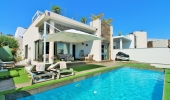 4-14031/3741, 5 Bedroom 4 Bathroom Villa in Villamartin