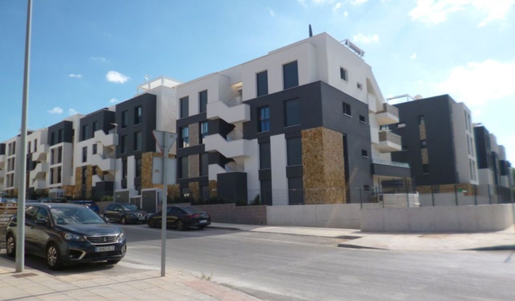 2 Bedroom 2 Bathroom Apartment in Los Altos