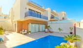 4-12151/4646, 3 Bedroom 3 Bathroom Villa in Villamartin