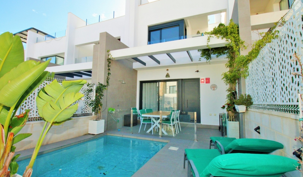 2 Bedroom 3 Bathroom Townhouse in Villamartin