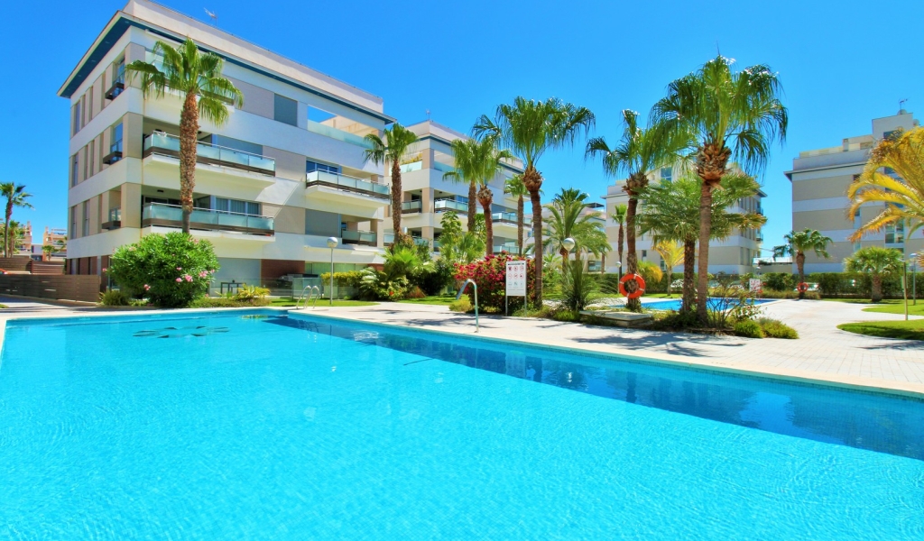 2 Bedroom 2 Bathroom Apartment in Villamartin