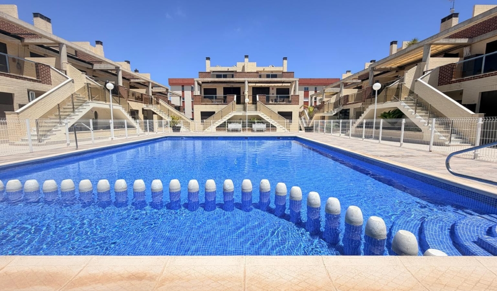 3 Bedroom 2 Bathroom Apartment / Flat in Orihuela Costa